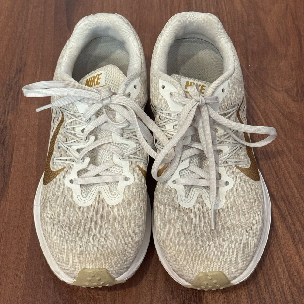Nike Women's White and Gold Sneakers